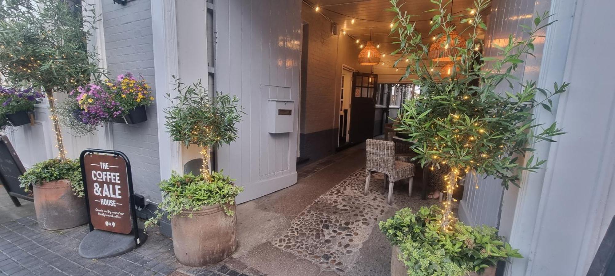 Bed and Breakfast White Horse Молдон Экстерьер фото