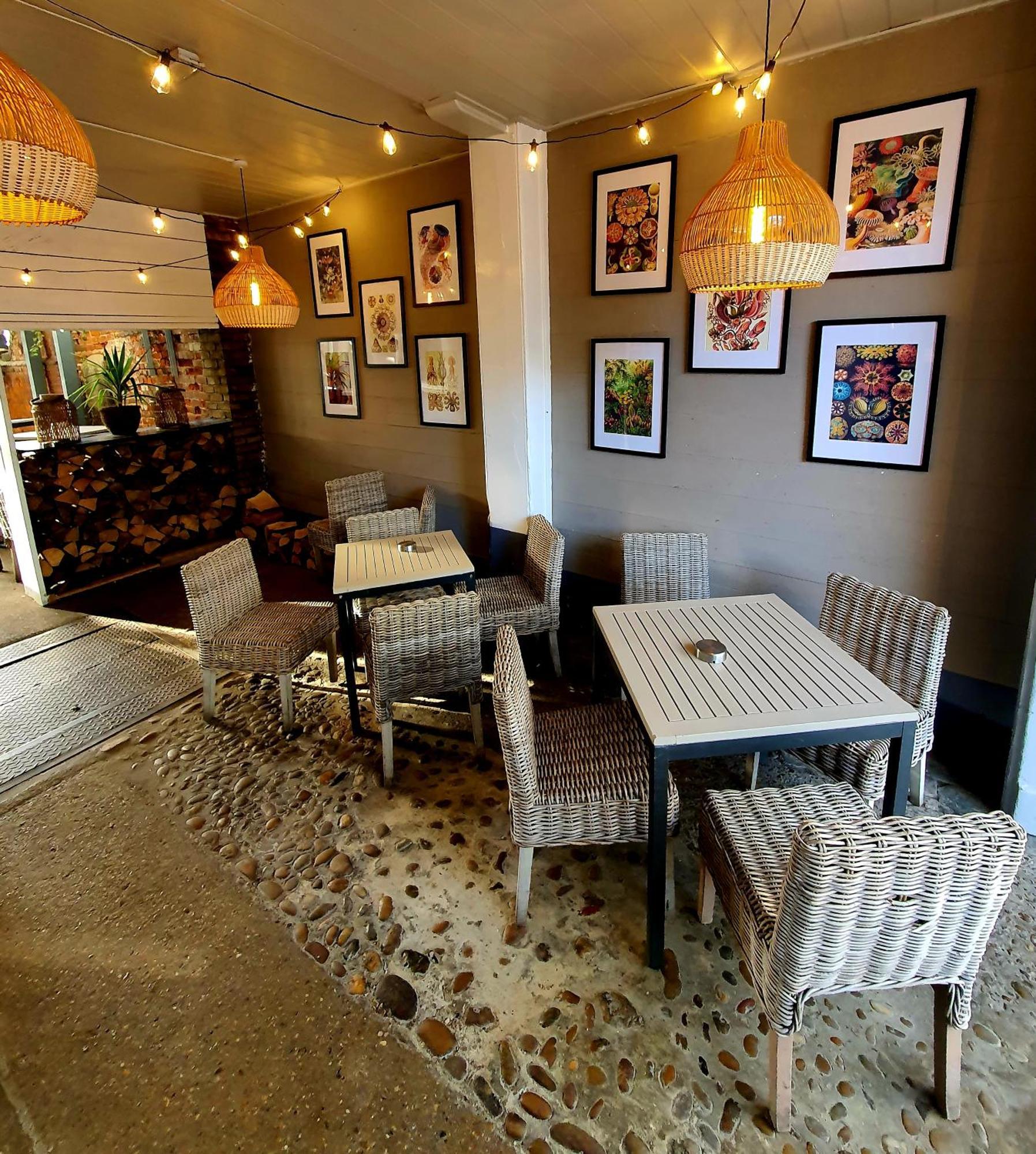 Bed and Breakfast White Horse Молдон Экстерьер фото